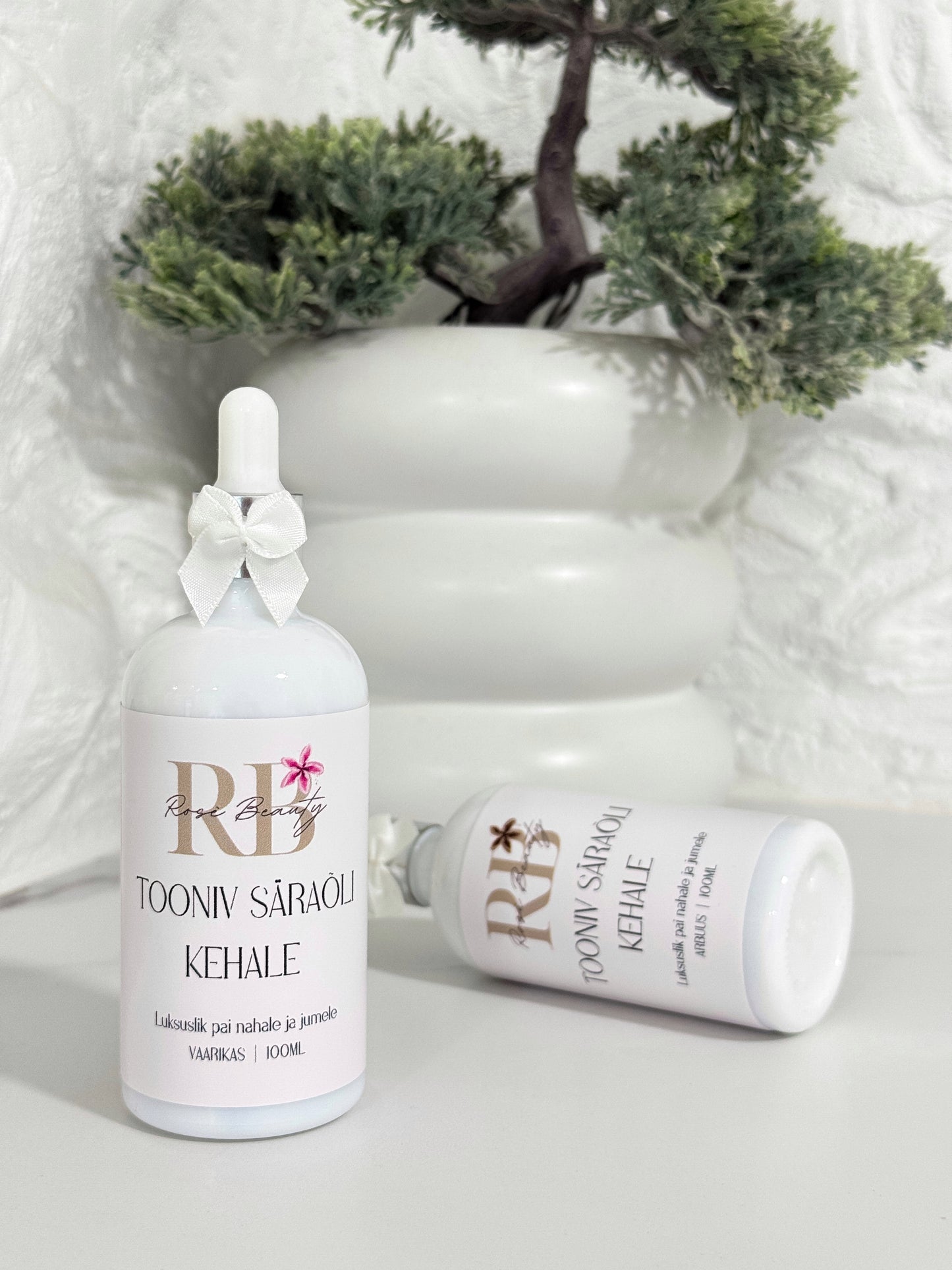 Gently toning Shimmering body oil✨