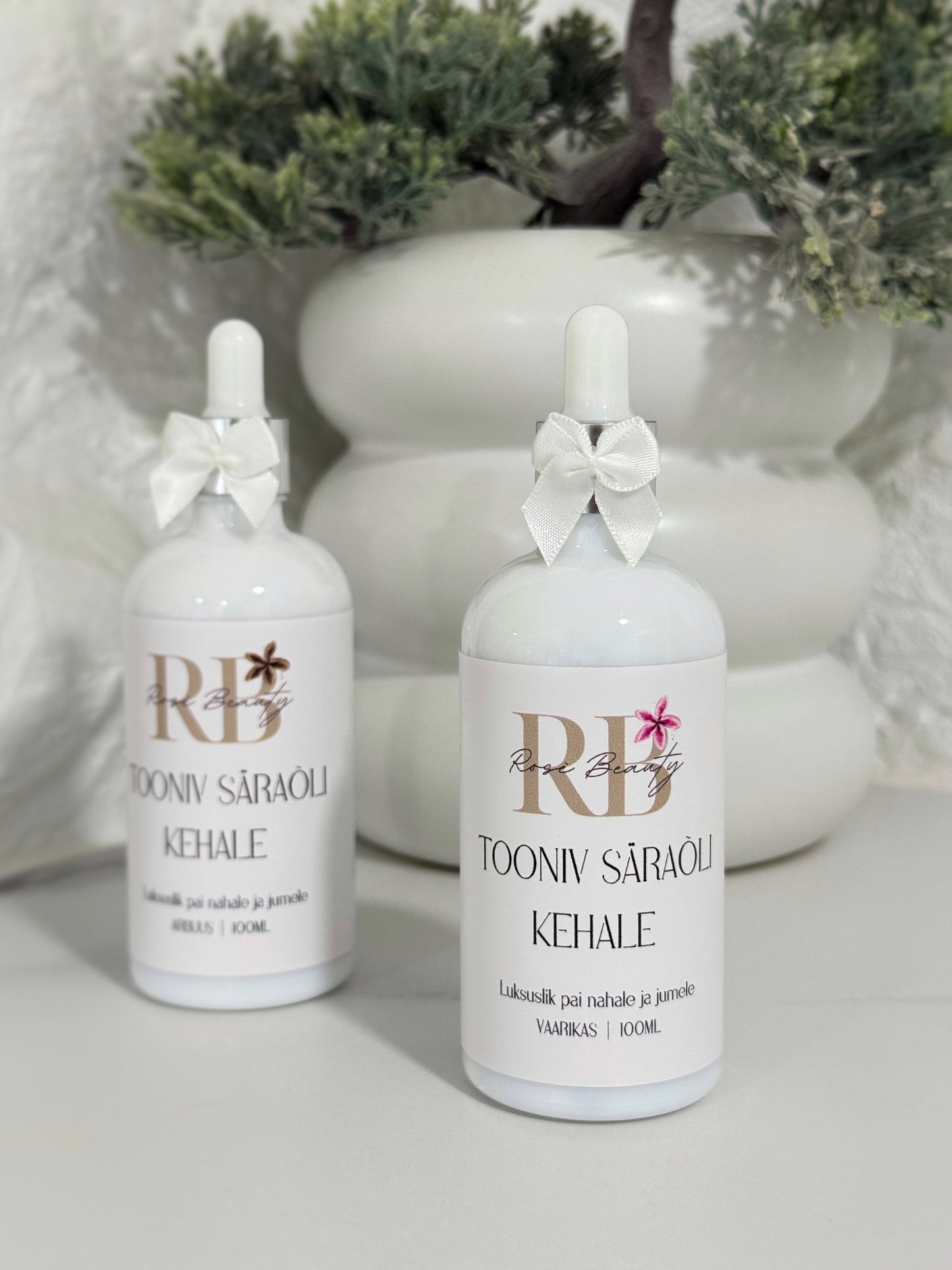 Gently toning Shimmering body oil✨